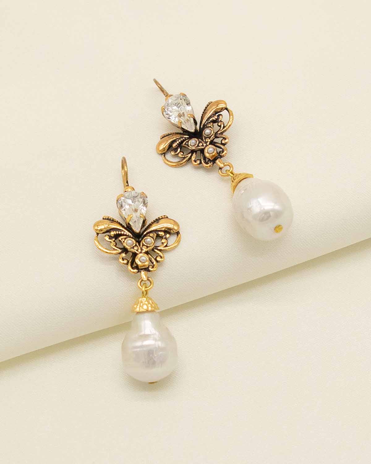 Baroque Pearl Gold Earrings (Handmade in Italy) Vintage Style