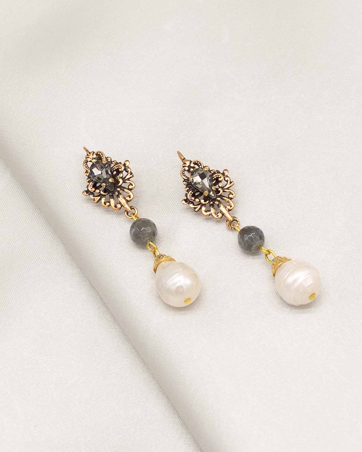 The Perla Cortona Earring (House Edition)