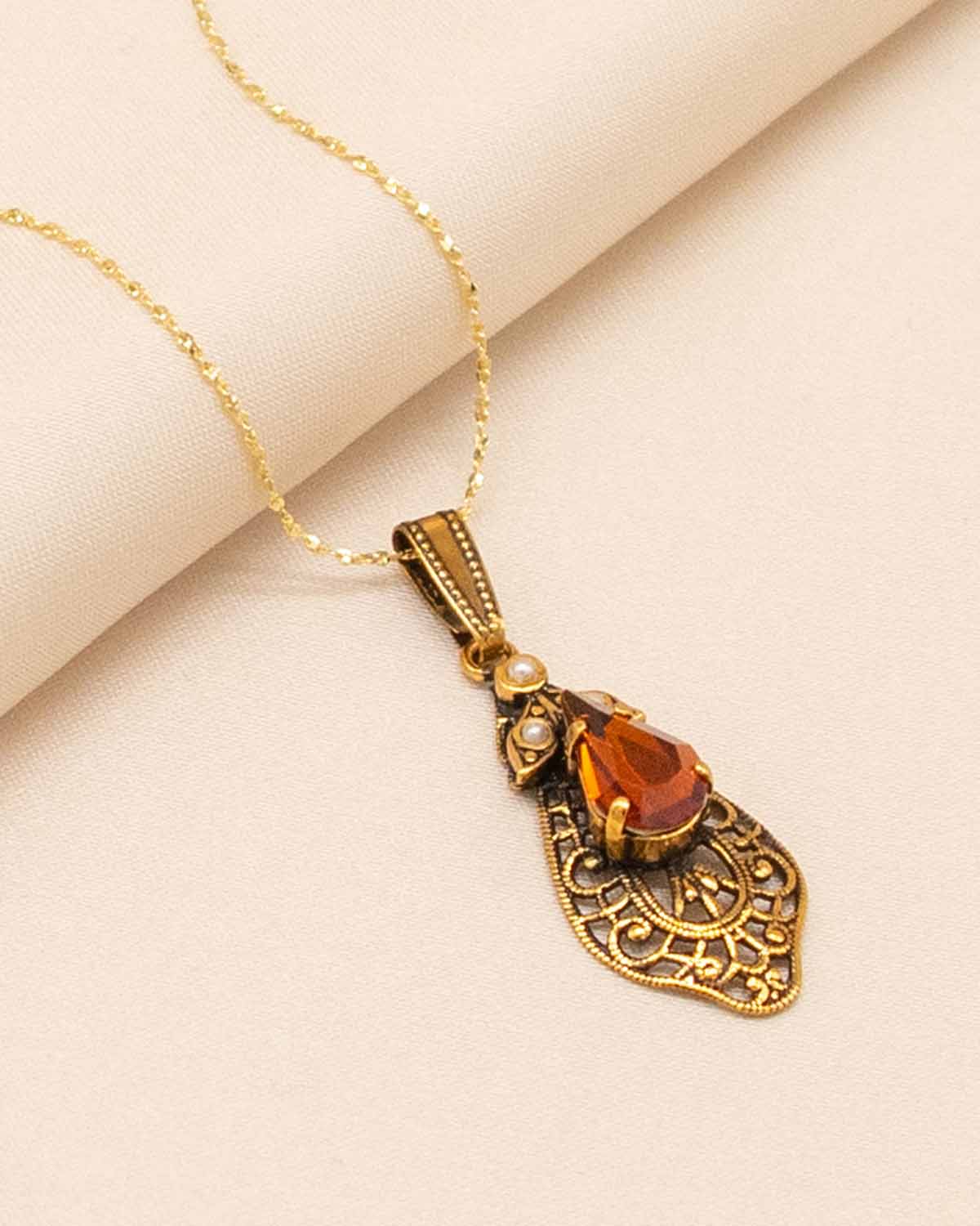 The Bolgheri Necklace (Tuscan Dreams Edition)