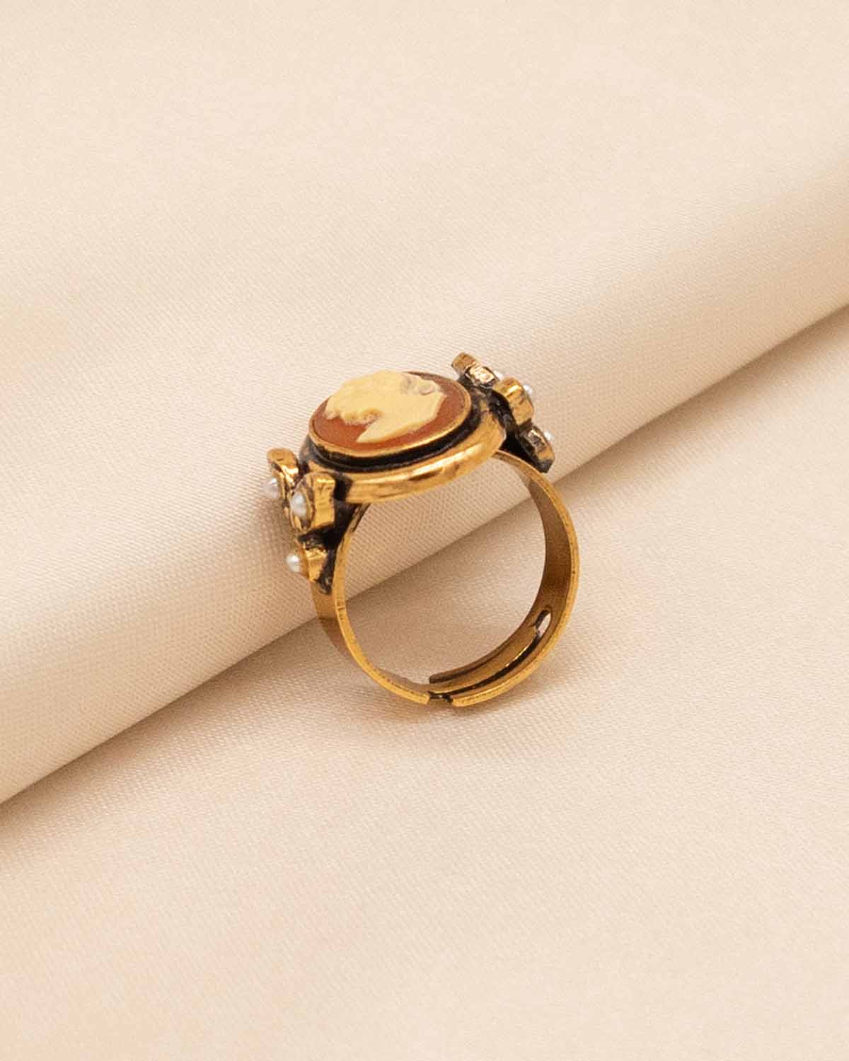The Montepulciano Ring (Tuscan Dreams Edition)