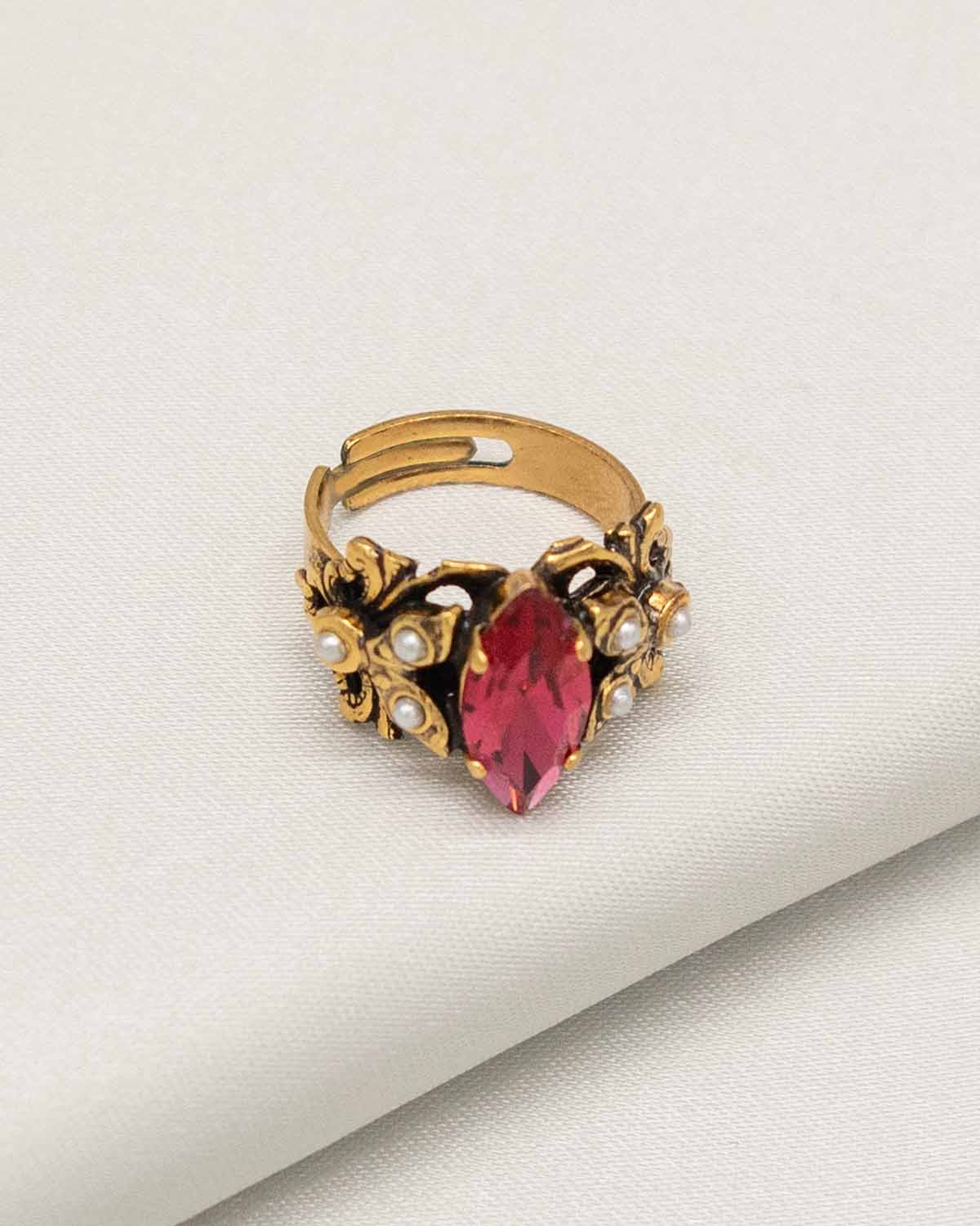 Anello Medici (Majestic Aura Edition)