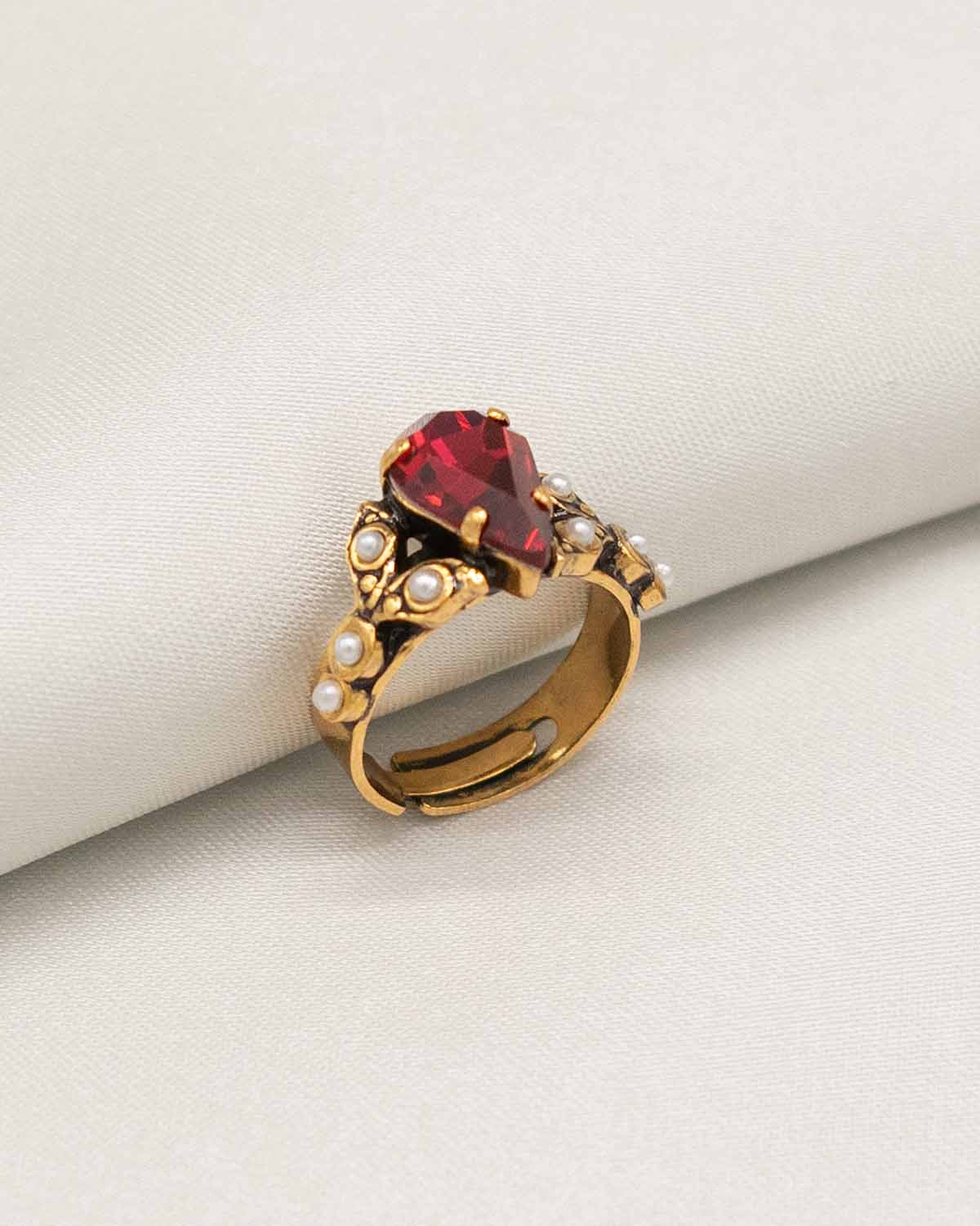 The Boboli Ring (Majestic Aura Edition)