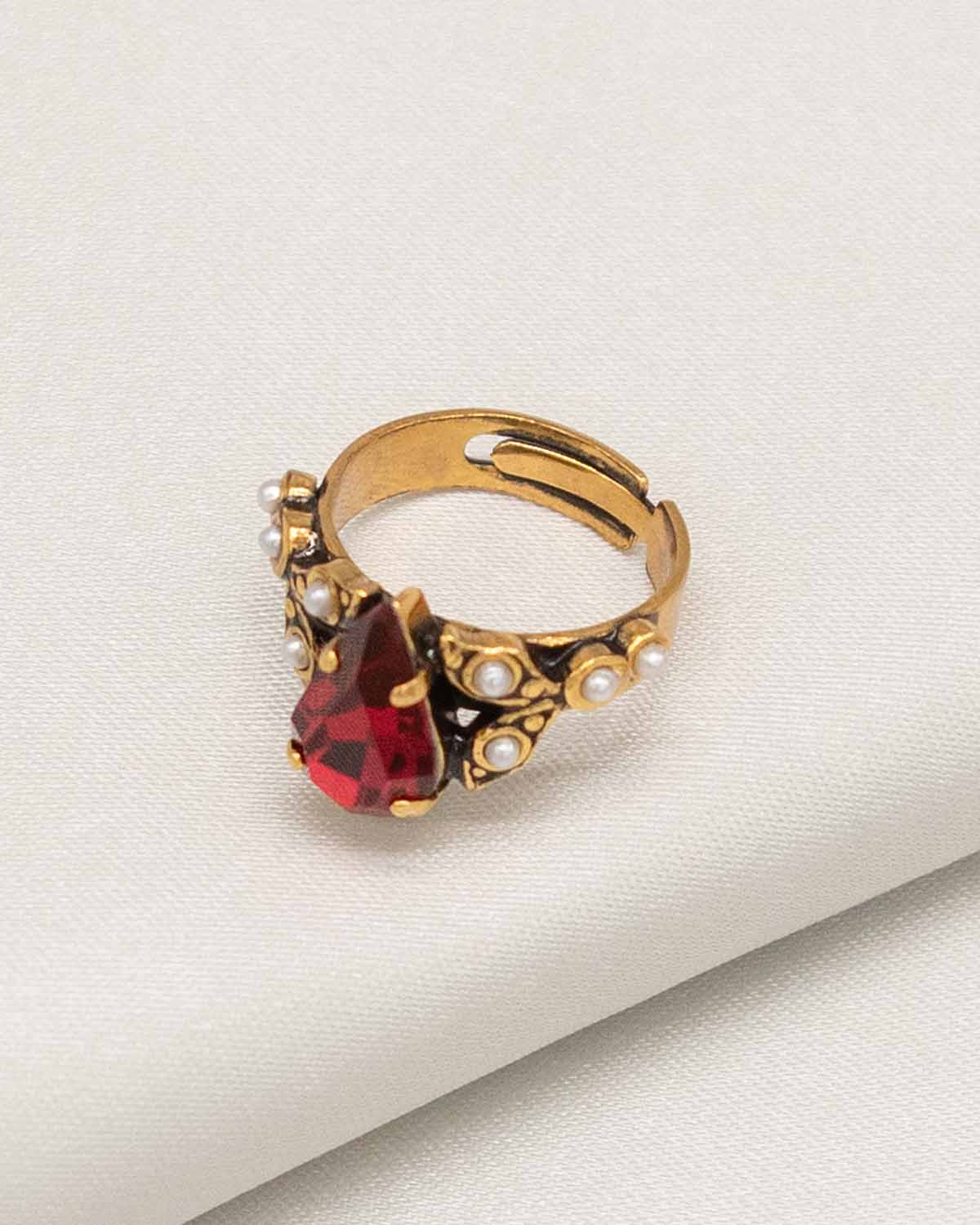 The Boboli Ring (Majestic Aura Edition)
