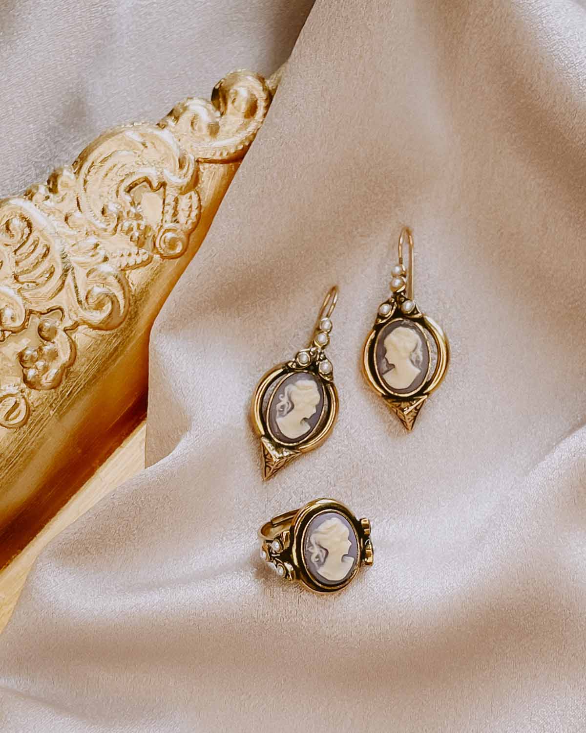 The Pienza Earrings (Tuscan Glimmer Edition)