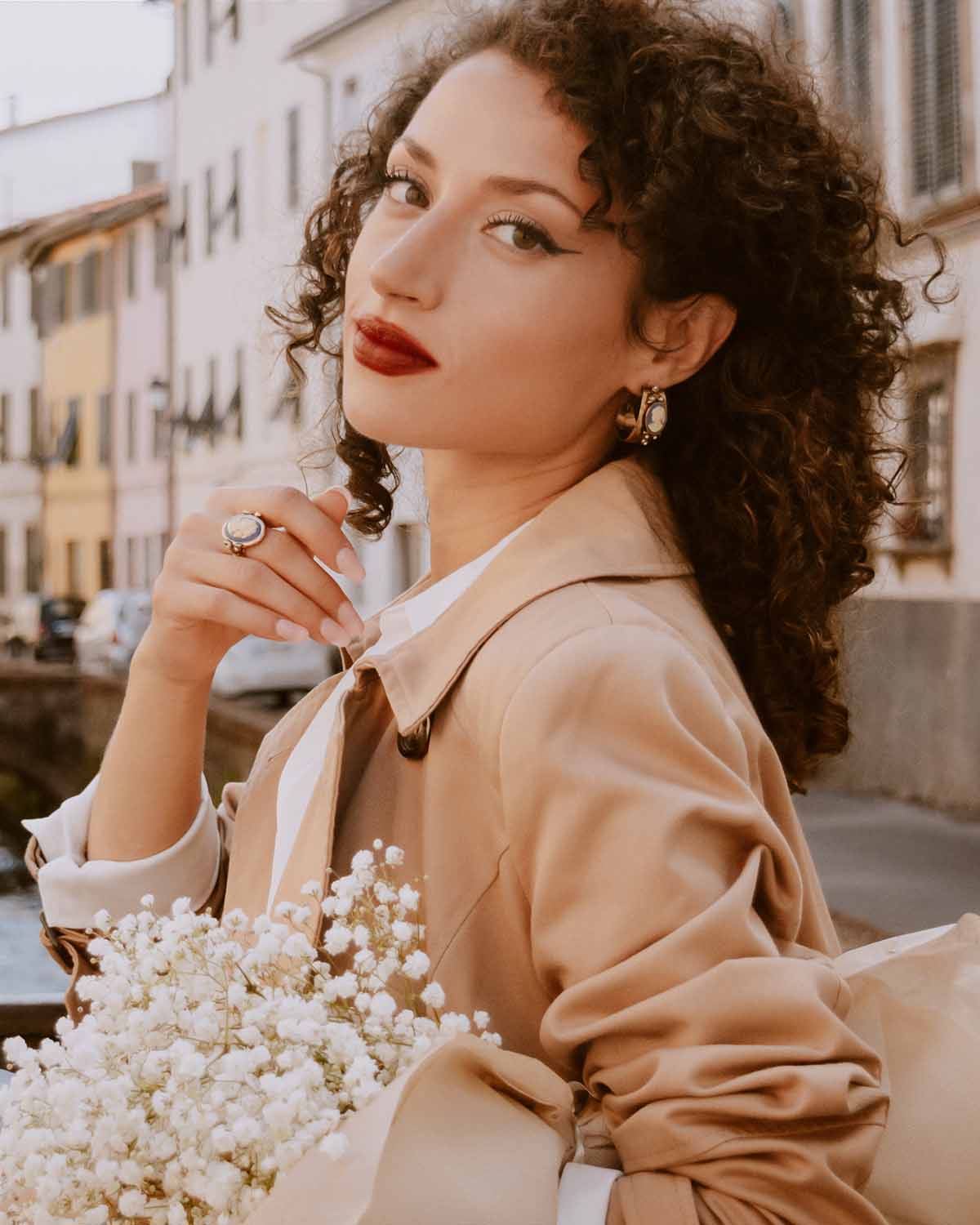 The Montepulciano Grande Ring (Tuscan Glimmer Edition)