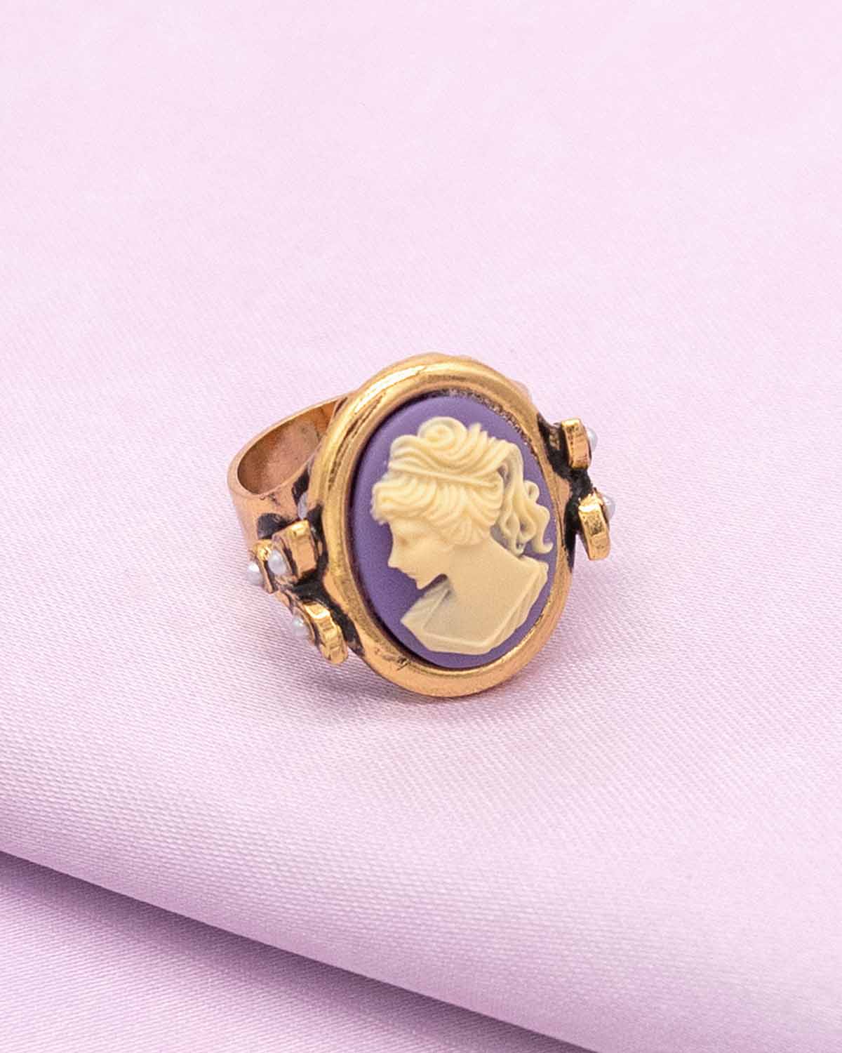 The Montepulciano Grande Ring (Tuscan Glimmer Edition)