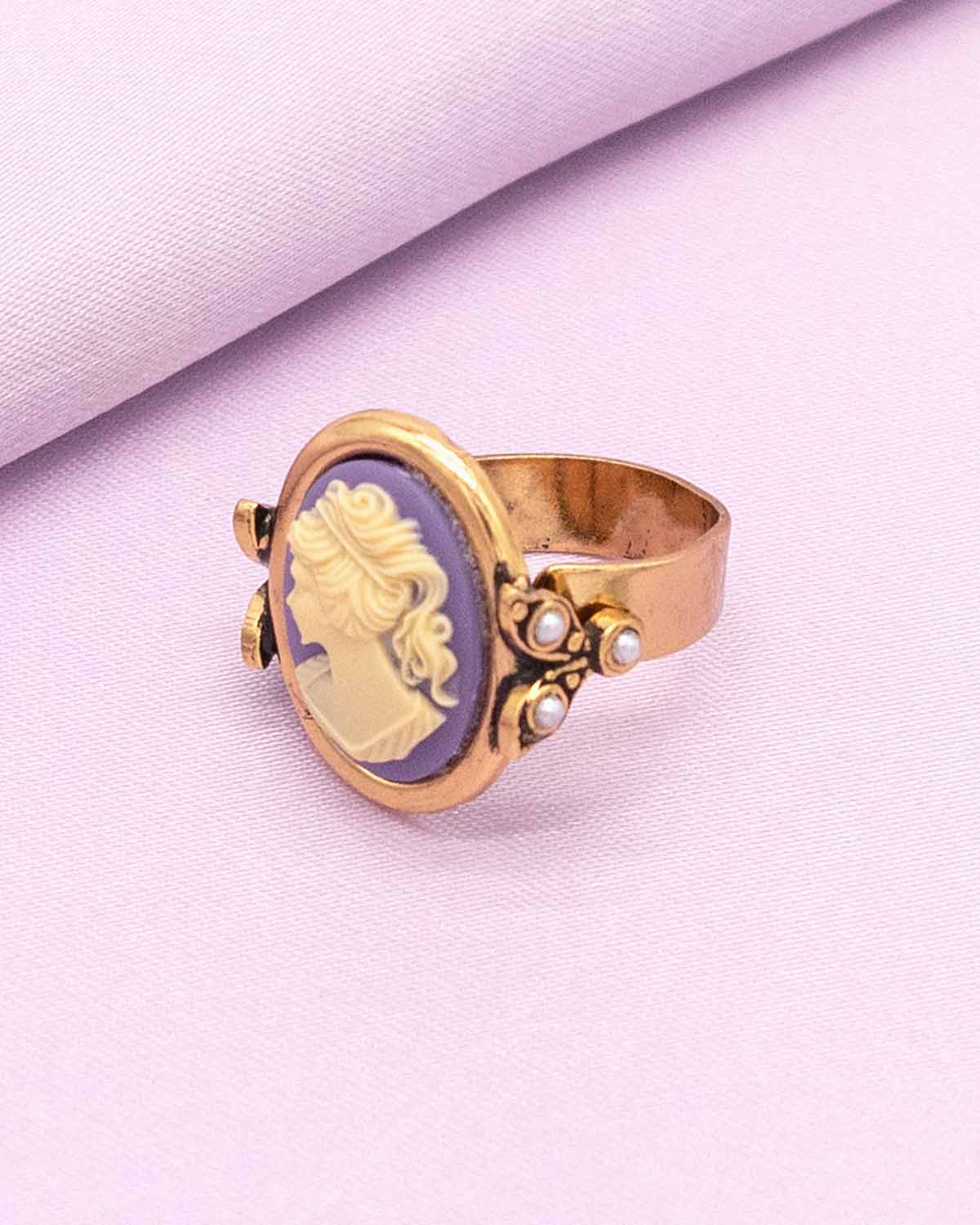 The Montepulciano Grande Ring (Tuscan Glimmer Edition)