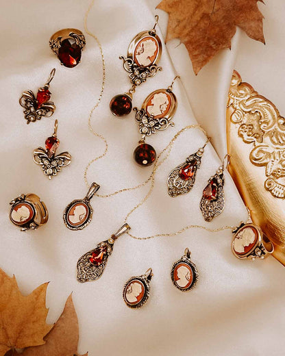 The Bolgheri Necklace Set (Tuscan Dreams Edition)