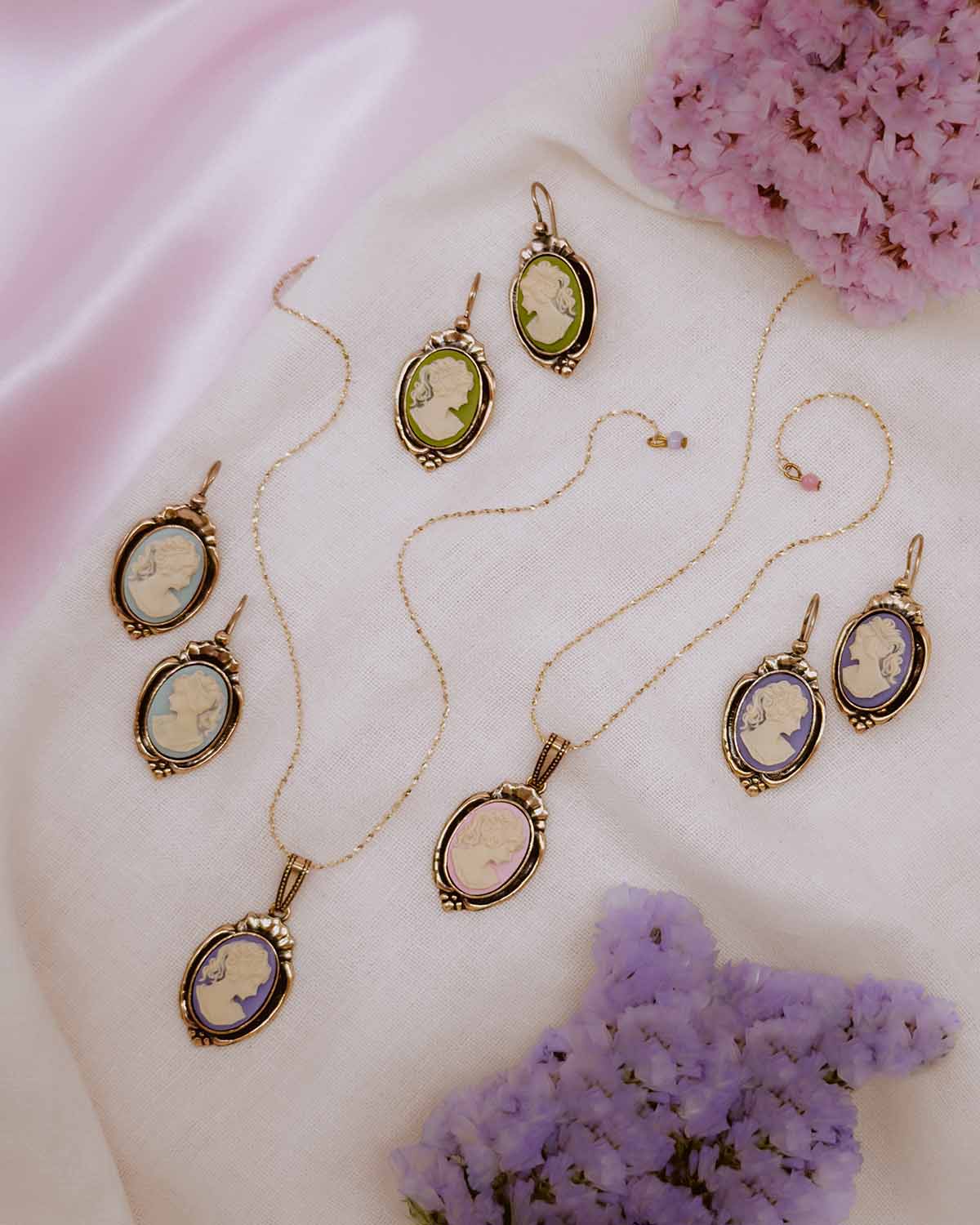 GOLD CAMEO JEWELRY, Bronze Cameo Set, Earring Necklace Ring Set, Romantic Necklace, popular Antique Cameo Jewelry, Rustic Vintage Wedding