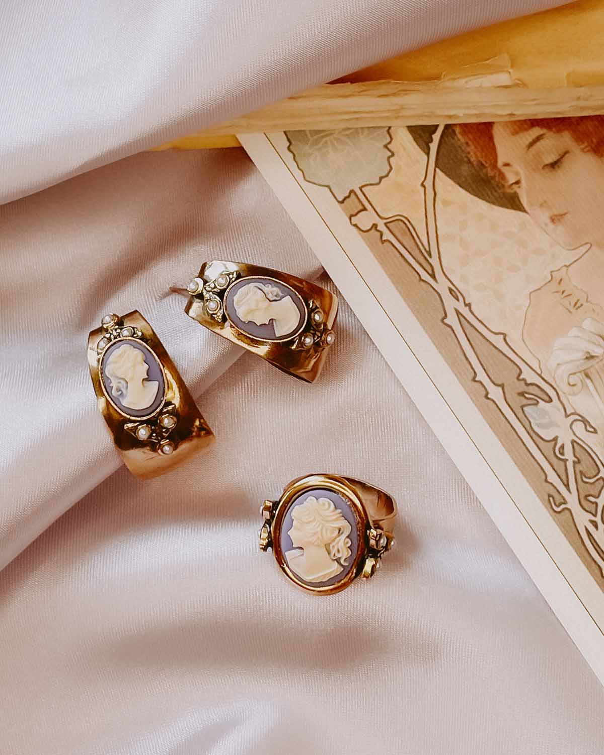 The Montepulciano Grande Earrings (Tuscan Glimmer Edition)