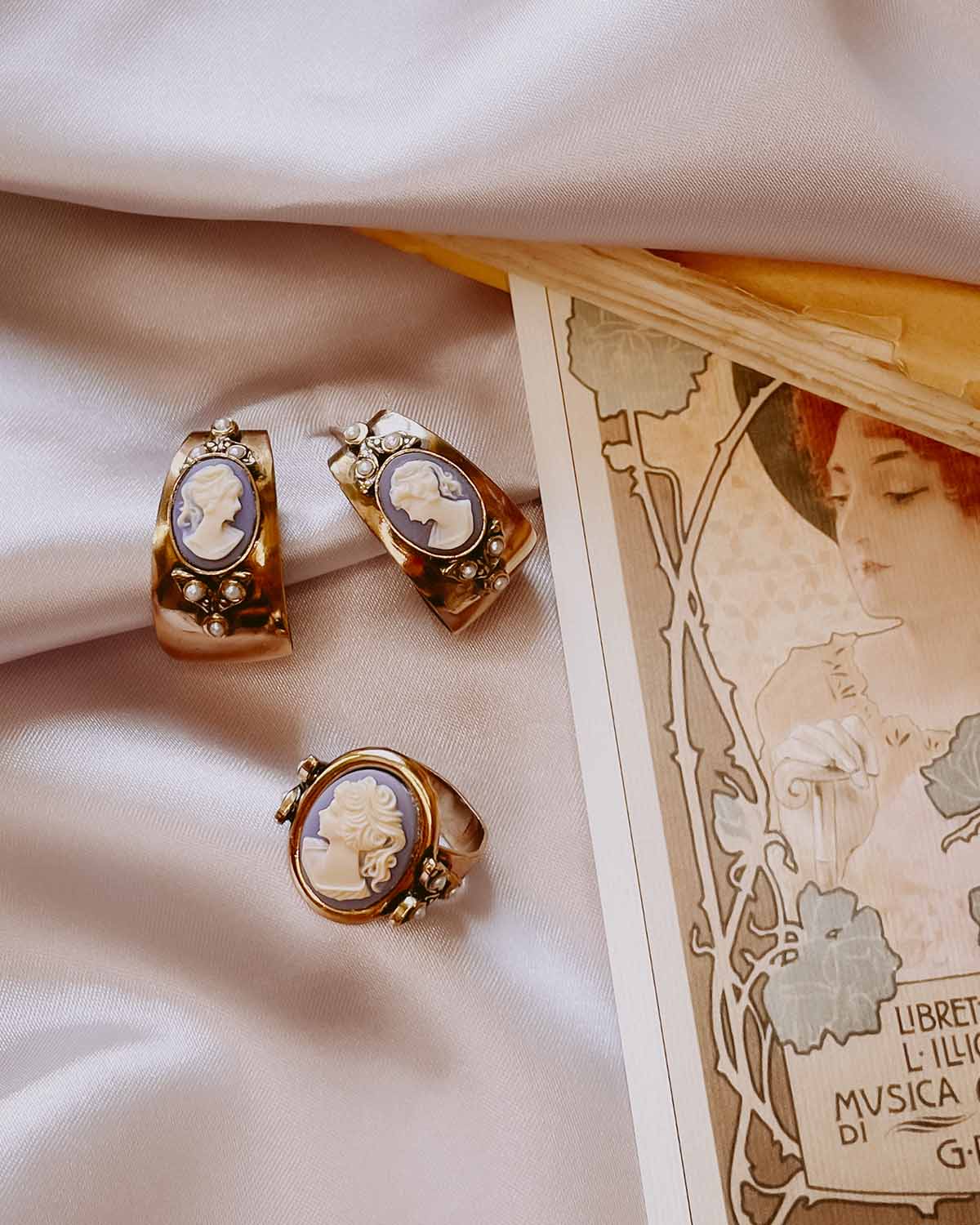 The Montepulciano Grande Earrings (Tuscan Glimmer Edition)